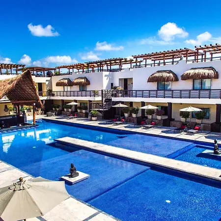Aldea Beachside Condo By Bvr
