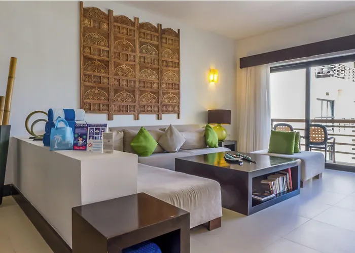 Aldea Beachside By Bvr Aparthotel 4*
