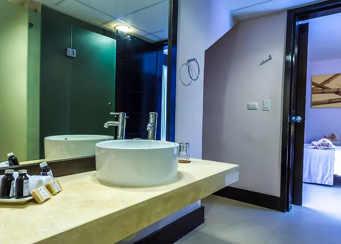 Aldea Beachside By Bvr Aparthotel 4*